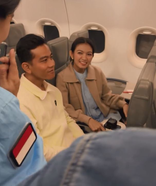 momen selvi dapat kejutan ultah © instagram momen selvi dapat kejutan ultah © instagram