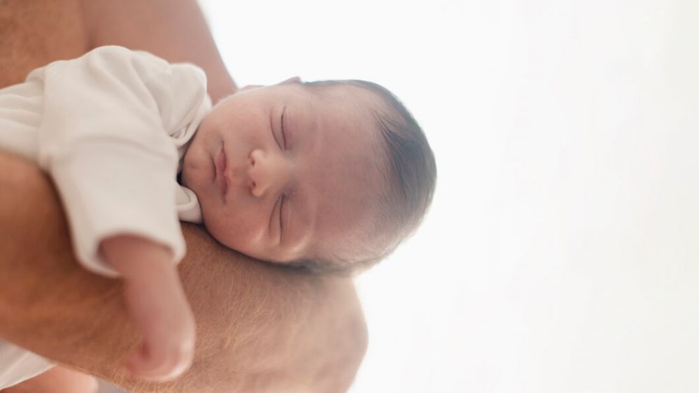 Arti mimpi melahirkan anak laki-laki menurut Islam © 2024 brilio.net