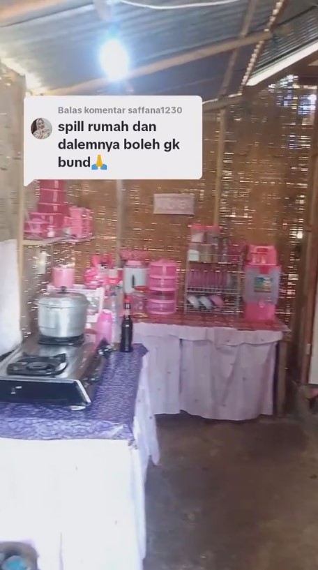 rumah triplek rapi sedap dipandang © 2024 brilio.net rumah triplek rapi sedap dipandang © 2024 brilio.net