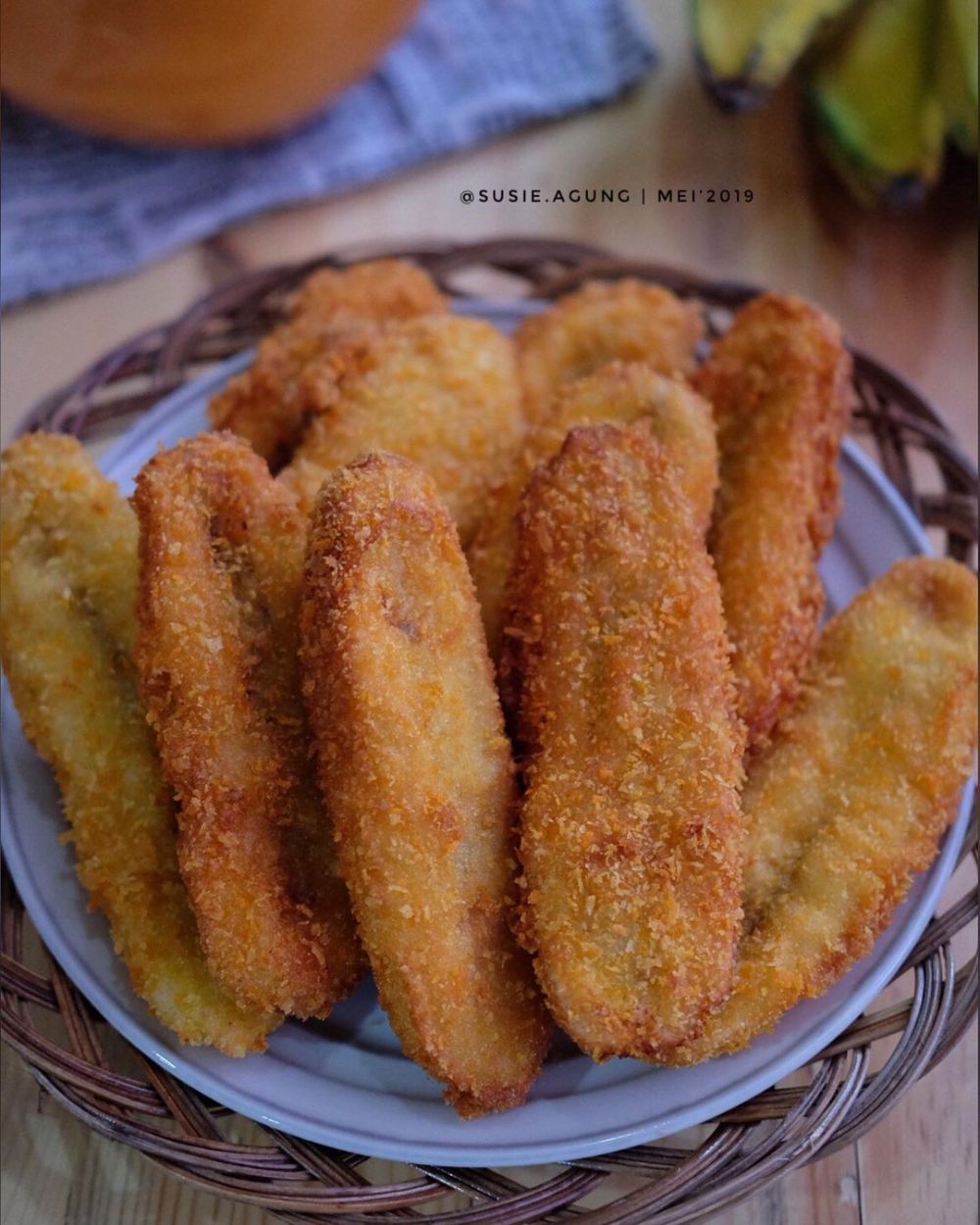 15 Resep olahan pisang goreng kekinian enak, mudah dibuat, dan bikin nagih