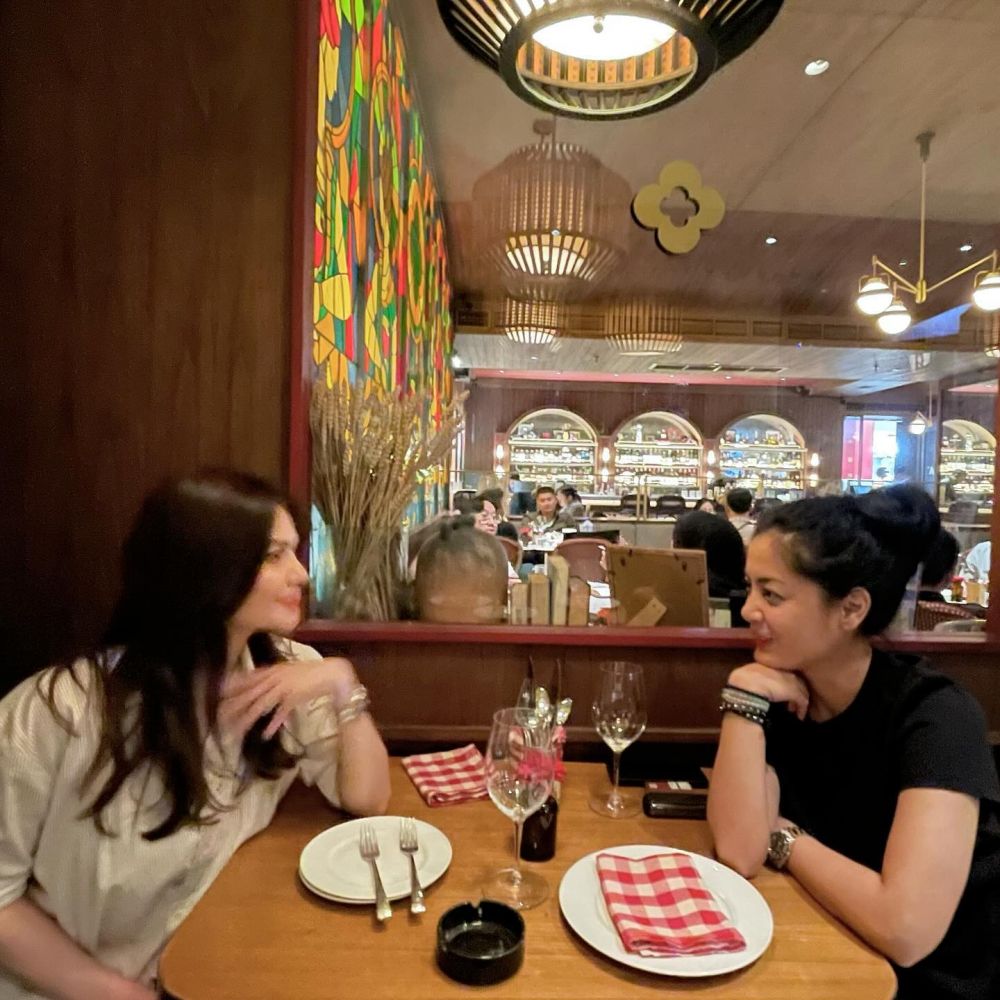 potret persahabatan lulu tobing dan cut tari © berbagai sumber potret persahabatan lulu tobing dan cut tari © berbagai sumber