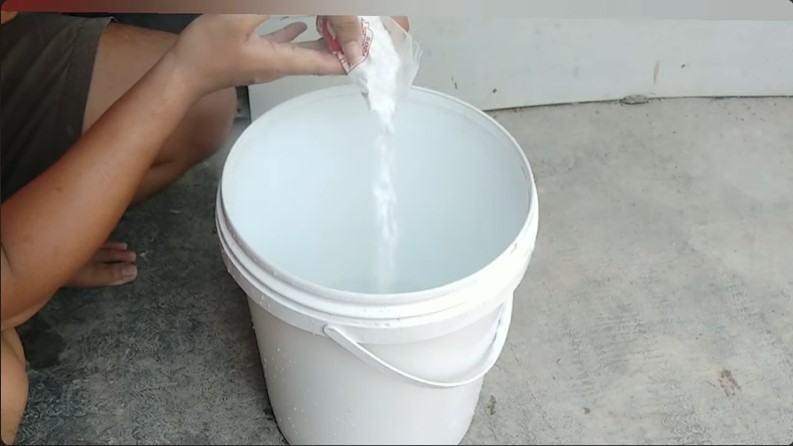 Tanpa garam atau cuka, ini cara mencuci handuk dekil agar bersih lagi cukup tambah 3 bahan dapur