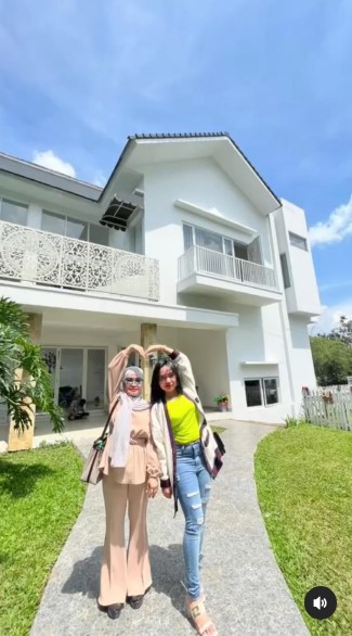 sumber kekayaan Ustaz Solmed © Instagram