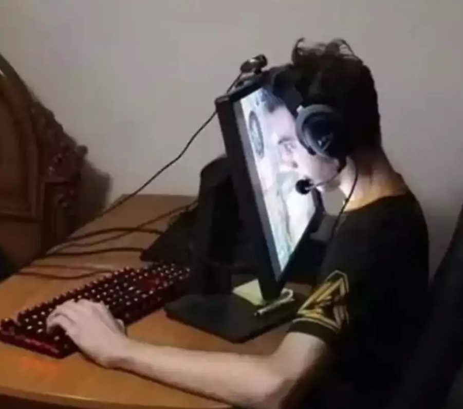 Orang absurd main game Berbagai sumber