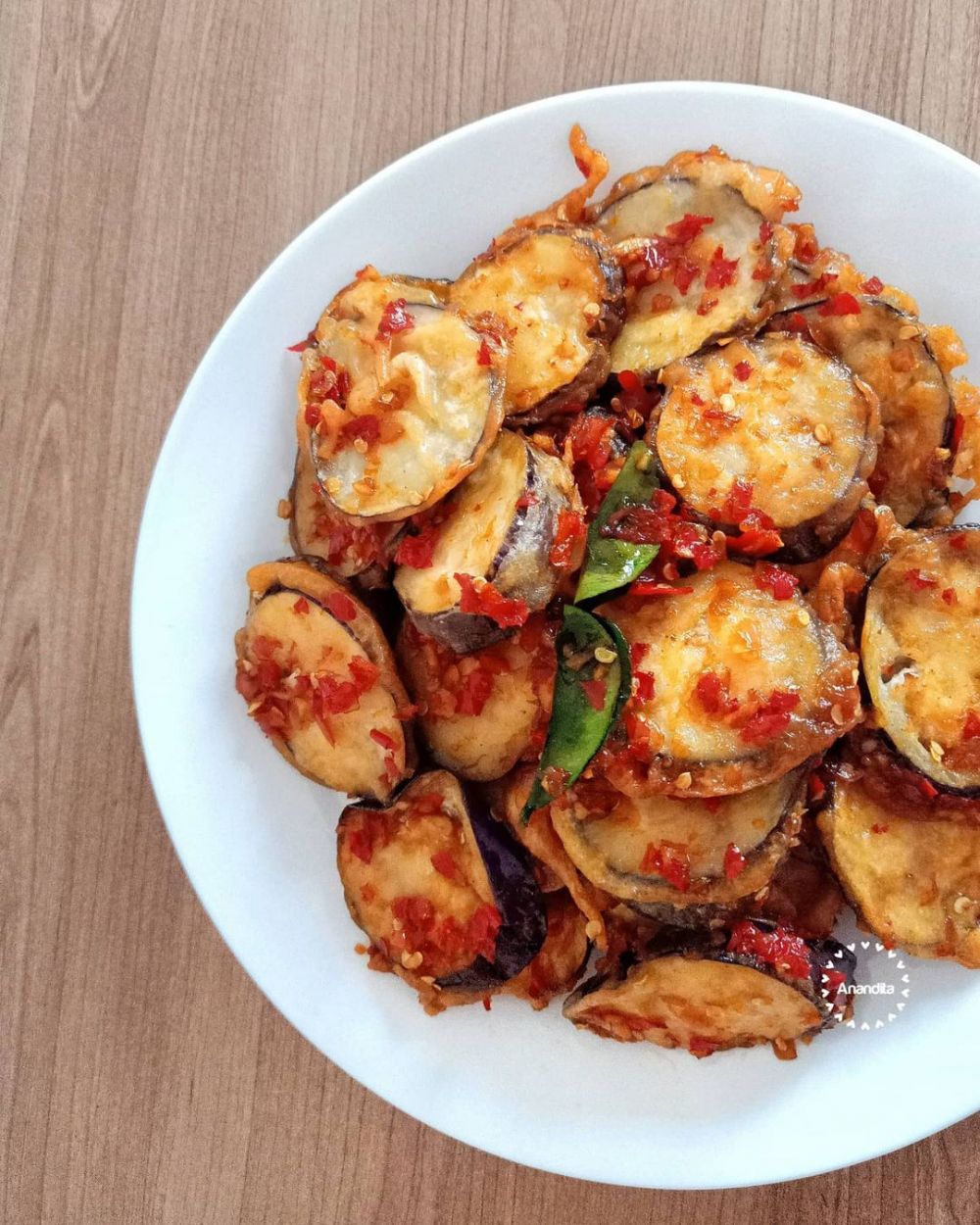 13 Resep lauk berbahan terong ungu paling enak, sederhana, mudah dibuat, dan bikin nagih