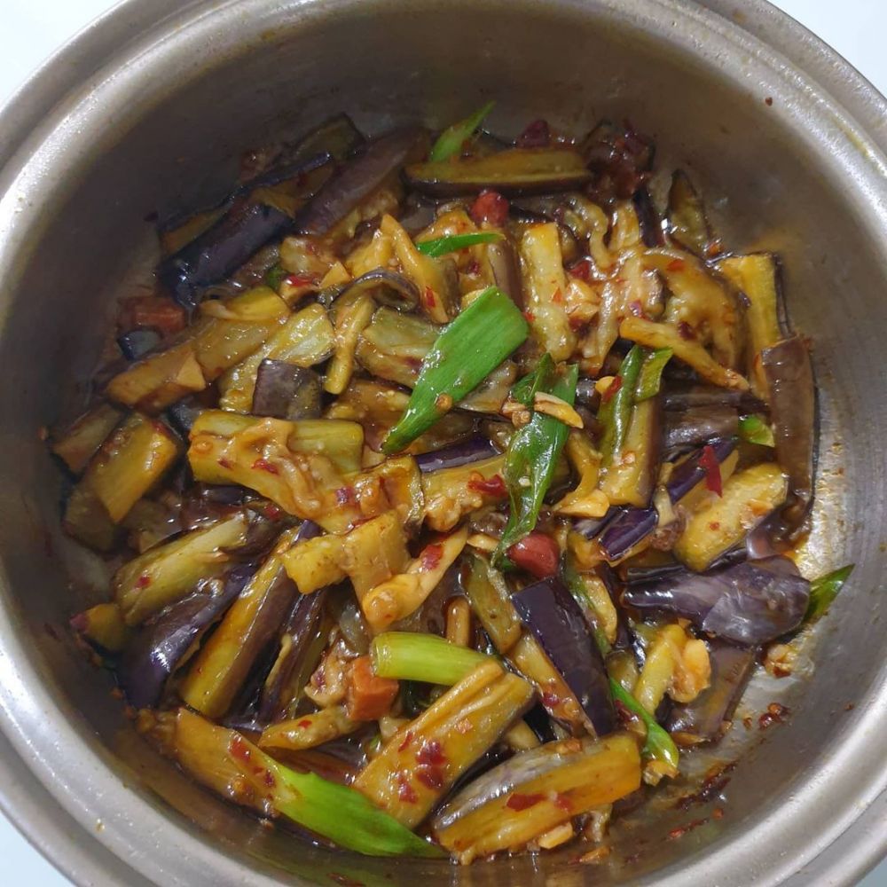 13 Resep lauk berbahan terong ungu paling enak, sederhana, mudah dibuat, dan bikin nagih
