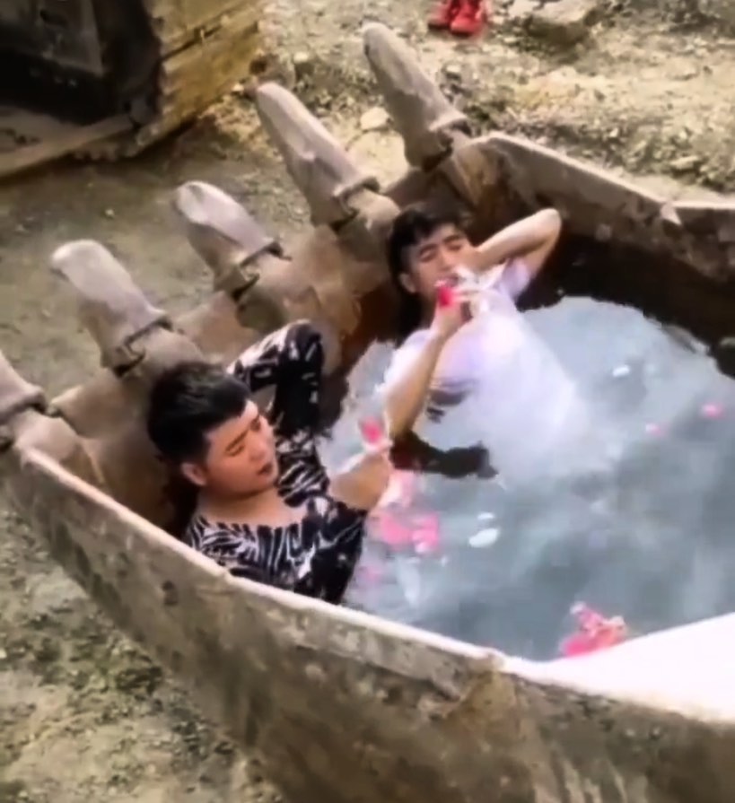 liburan low budget berbagai sumber