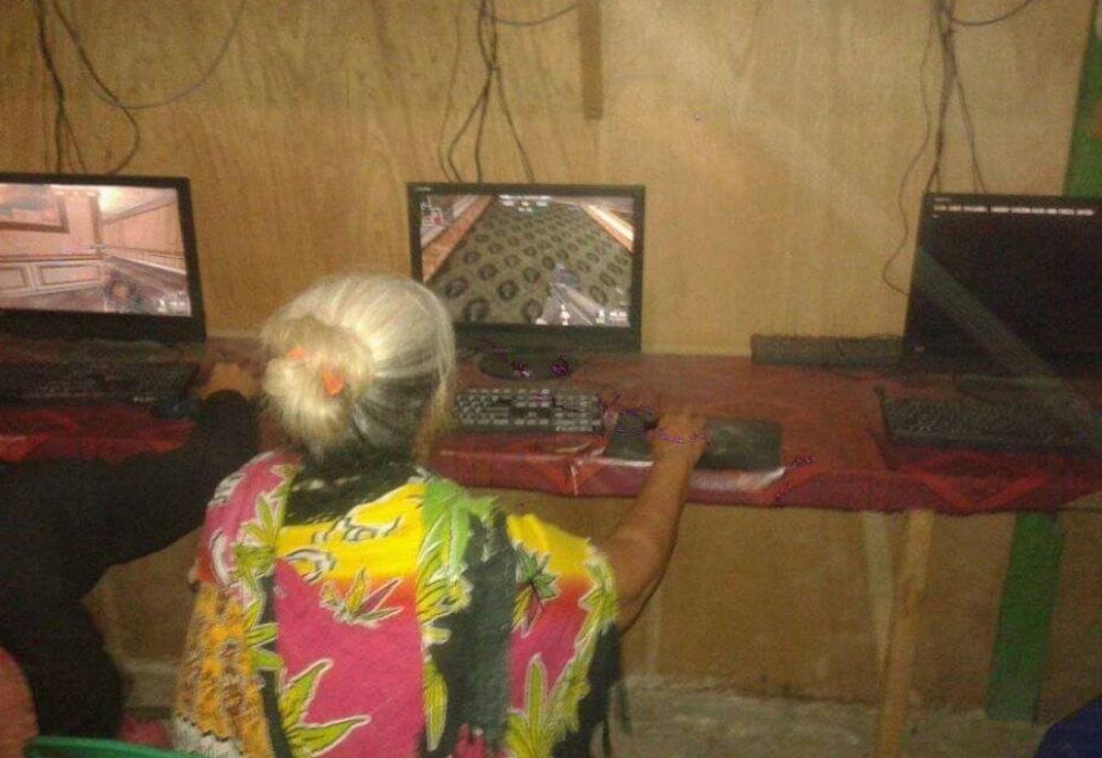 emak-emak main game berbagai sumber