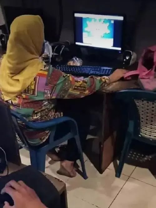 emak-emak main game berbagai sumber