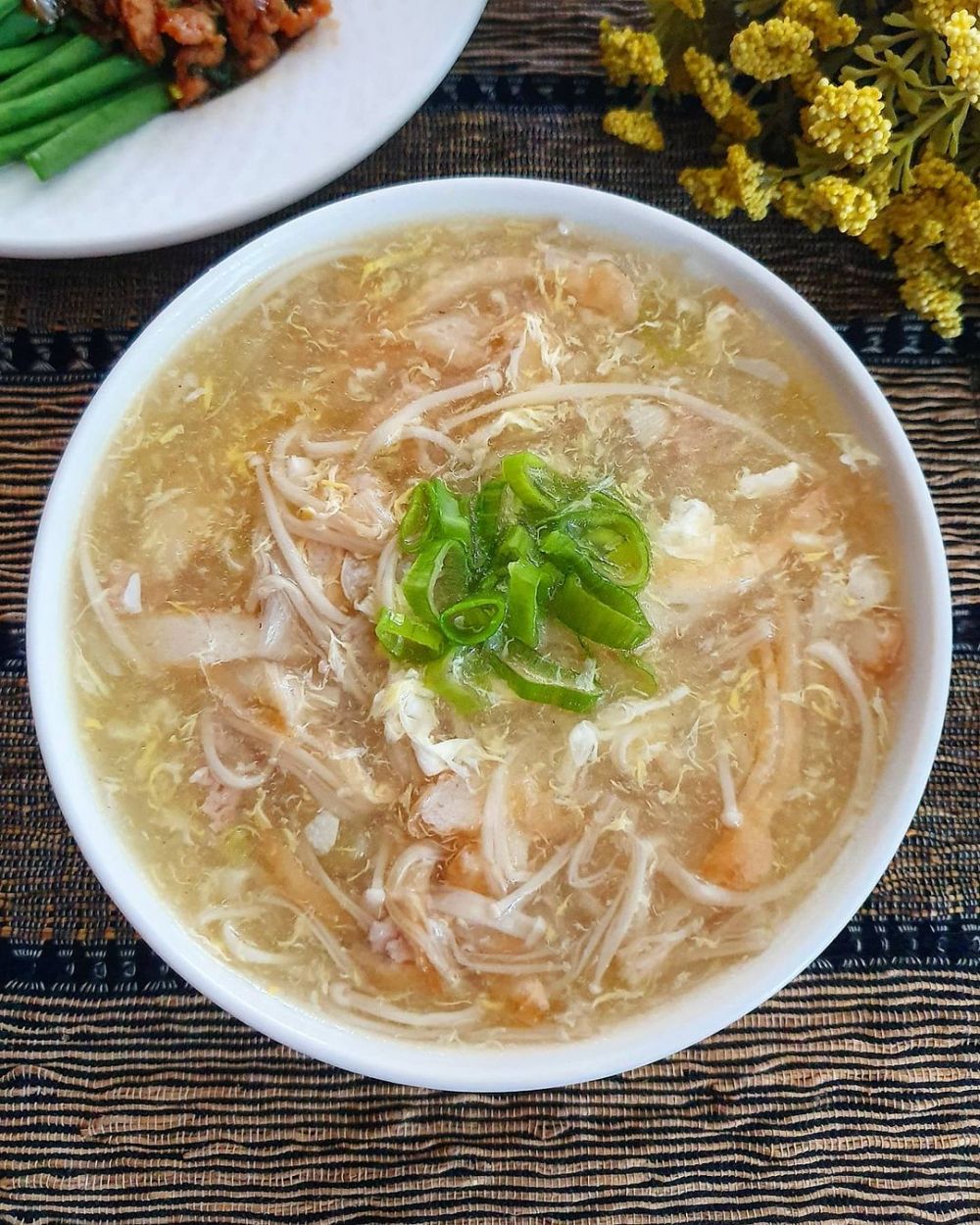 31 Resep olahan jamur enoki berbagai bumbu, sedap dan mudah dibuat