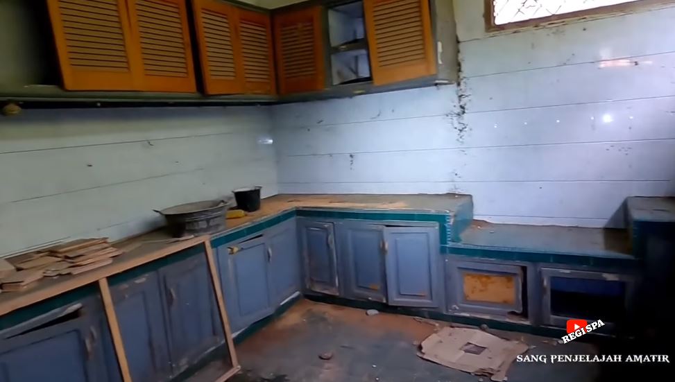 potret rumah narji dibiarkan terbengkalai © YouTube potret rumah narji dibiarkan terbengkalai © YouTube