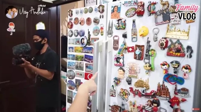 dapur Ayu Ting Ting jauh dari mewah © YouTube