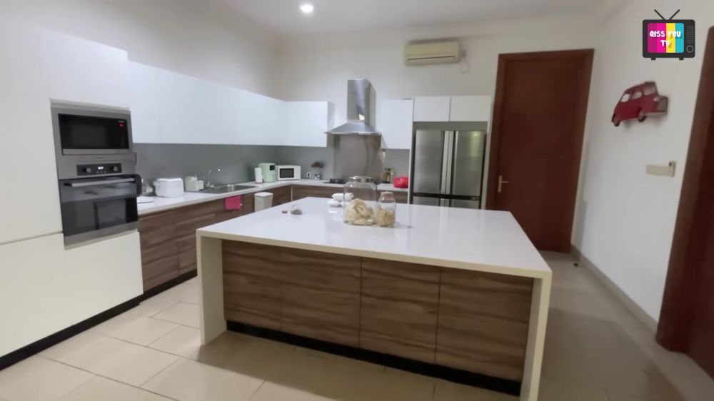 dapur rumah kontrakan Rina Nose © 2024 brilio.net
