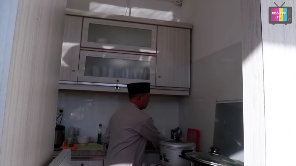 dapur villa ayu ting ting © 2024 brilio.net