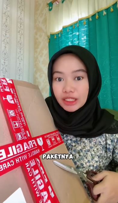 wanita beli udara Bandung dan Jakarta TikTok