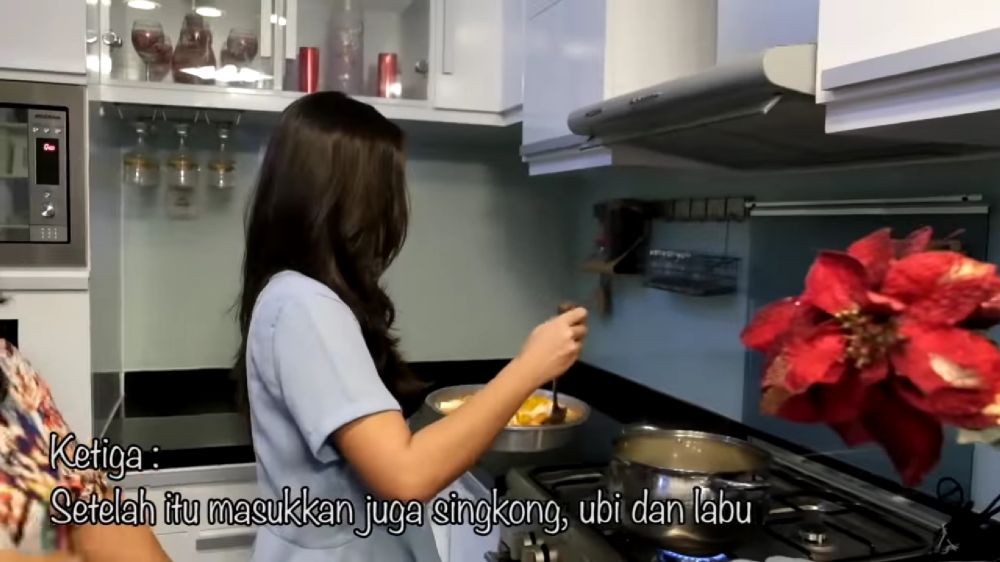 dapur apartemen Jessica Mila © 2024 brilio.net