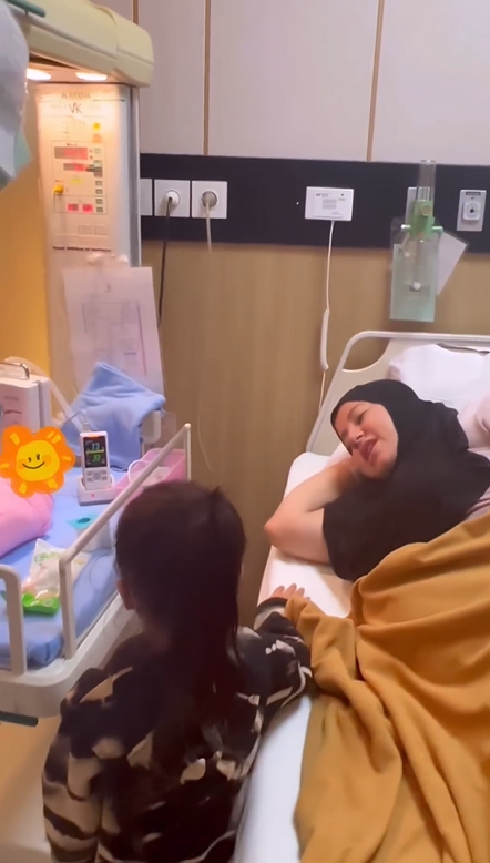 Momen haru persalinan anak ke-4 Tasyi Athasyia © 2024 brilio.net