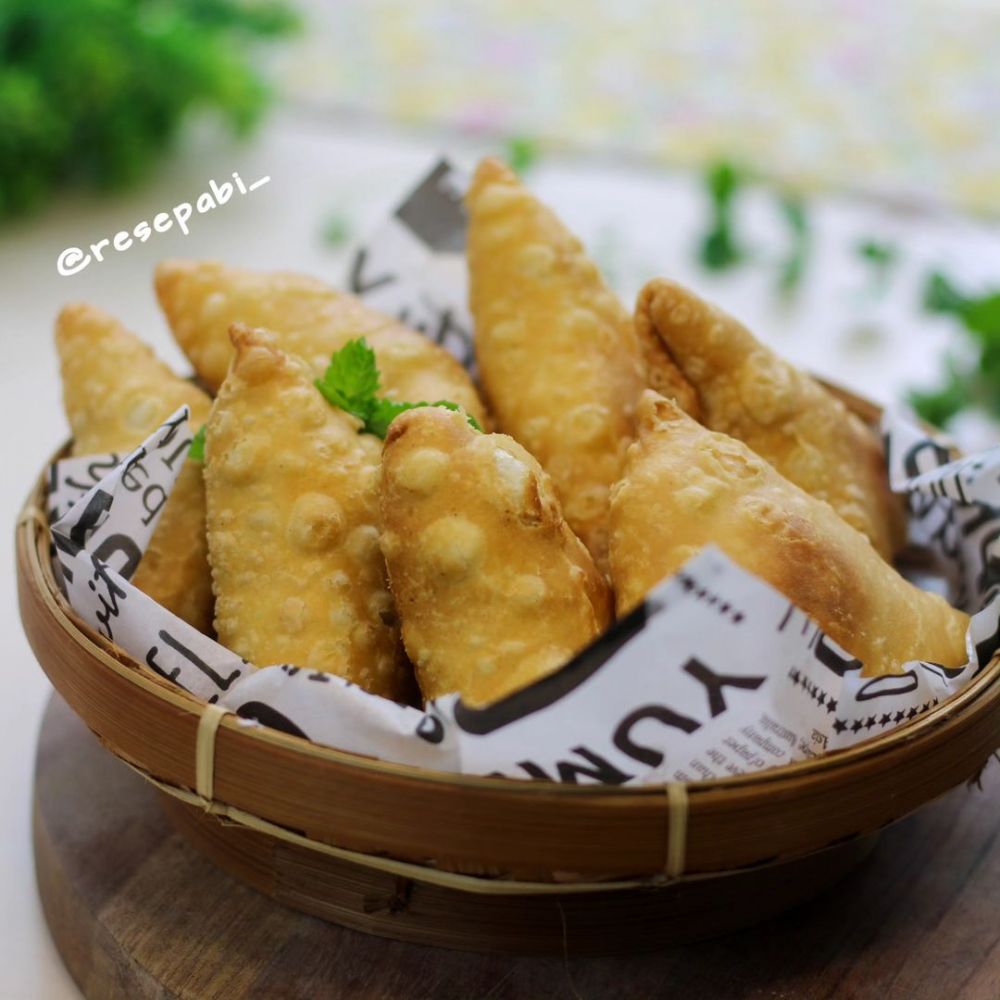 30 Resep pastel yang enak, renyah, gurih, dan mudah dibuat