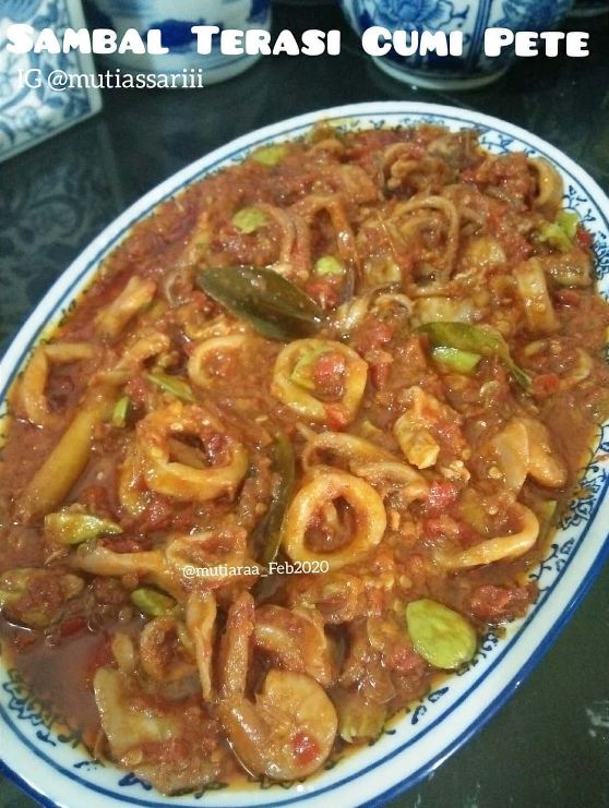 11 Resep sambal cumi paling pedas, praktis dan enaknya bikin nambah nasi