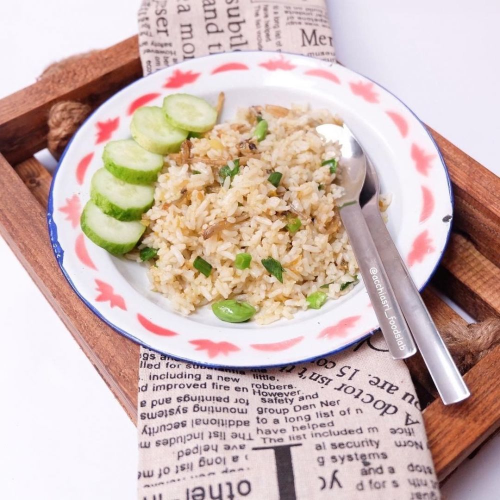 30 Resep nasi goreng putih, enak dan praktis buat sarapan