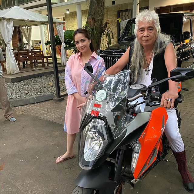 potret akrab seleb dan ayah sempat berseteru © instagram