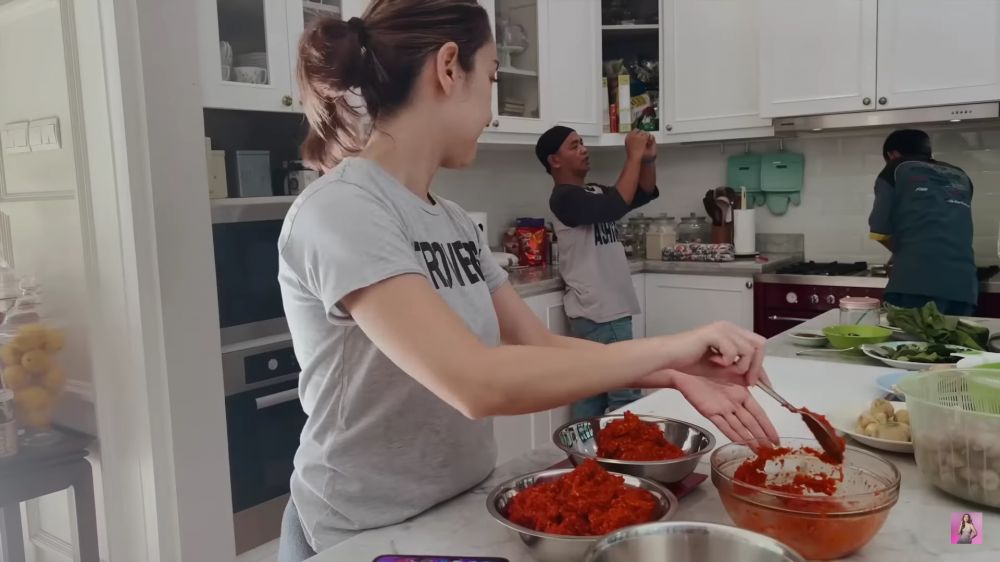 dapur rumah BCL  © 2024 brilio.net