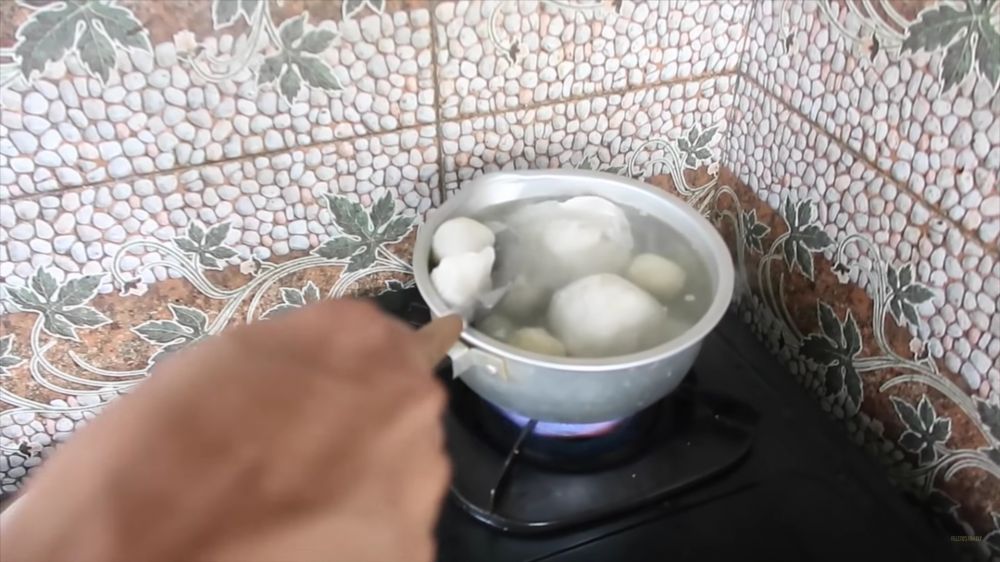 dapur kos Felicya sebelum nikah © 2024 brilio.net