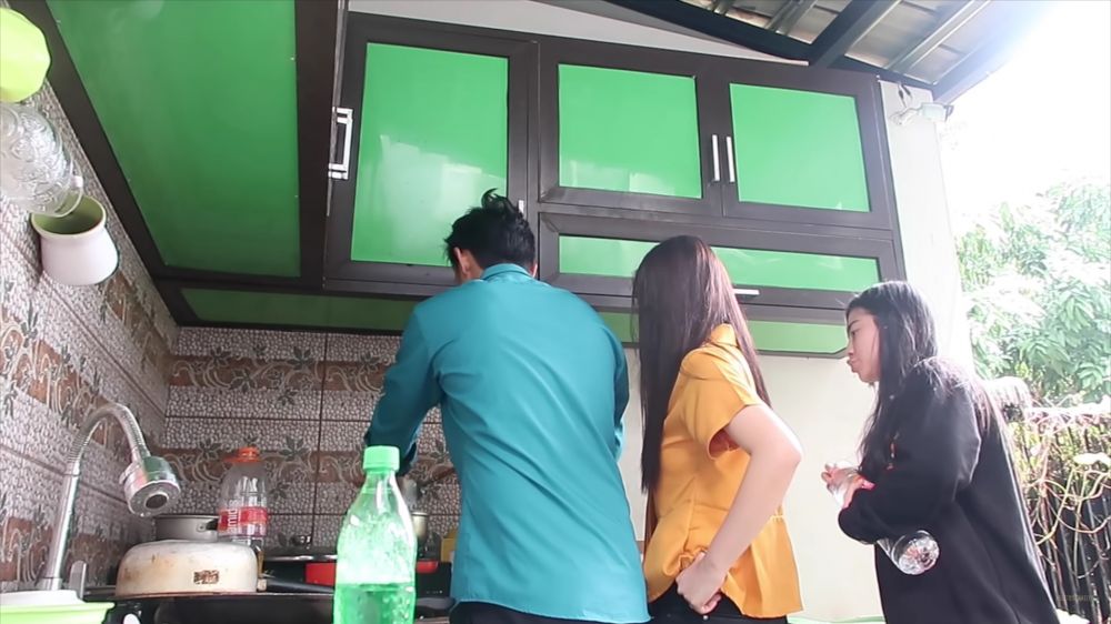 dapur kos Felicya sebelum nikah © 2024 brilio.net