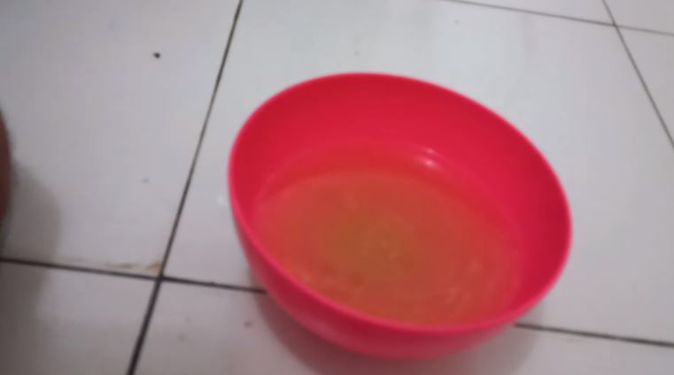 Tanpa direndam air es, ini cara bikin singkong goreng agar semakin gurih dan mekar sempurna
