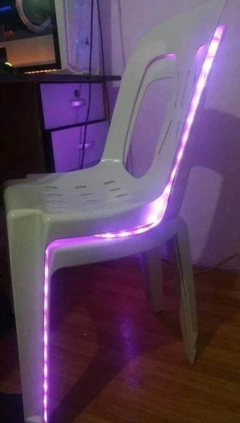 Kursi nyeleneh bikin bertanya Berbagai sumber