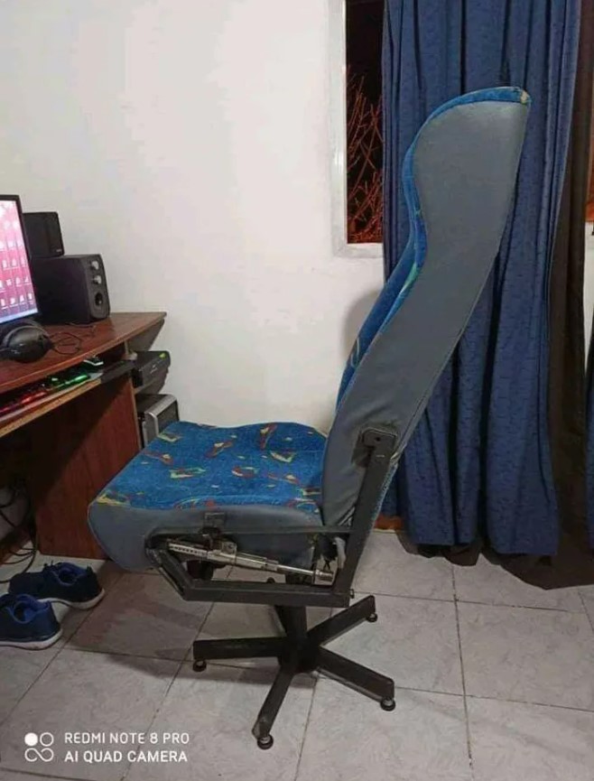 Kursi nyeleneh bikin bertanya Berbagai sumber