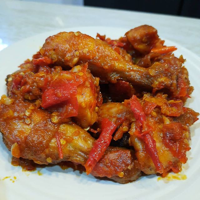 20 Resep ayam bumbu balado, lezat, empuk, dan sederhana