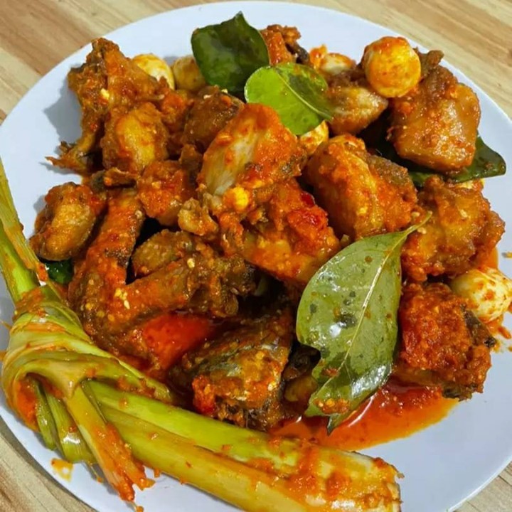 20 Resep ayam bumbu balado, lezat, empuk, dan sederhana