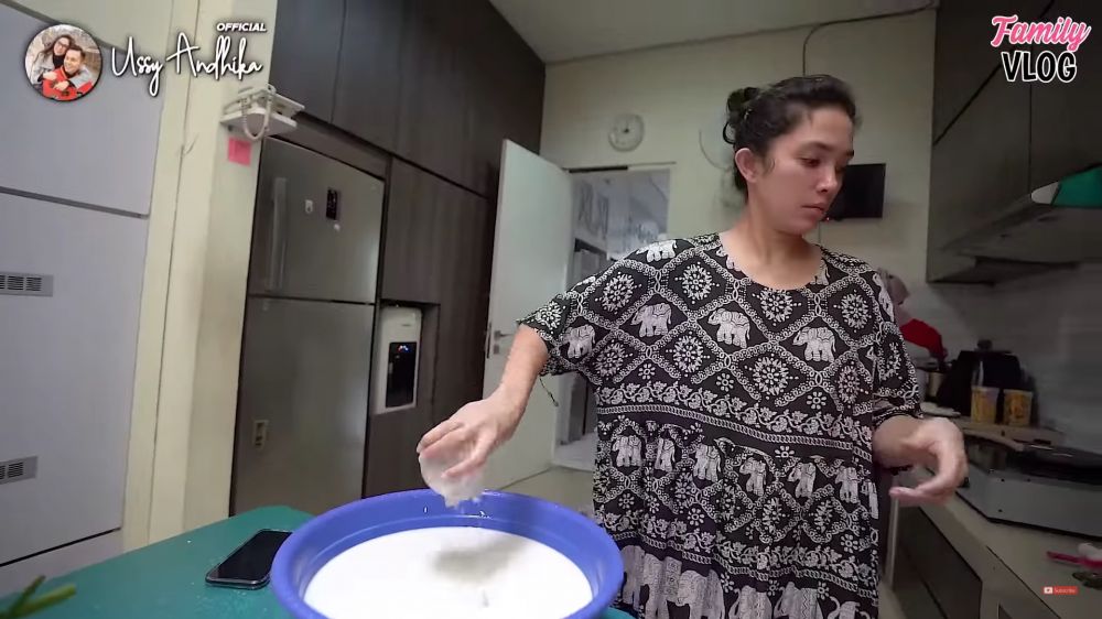 dapur kotor Ussy Sulistyawati © 2024 brilio.net