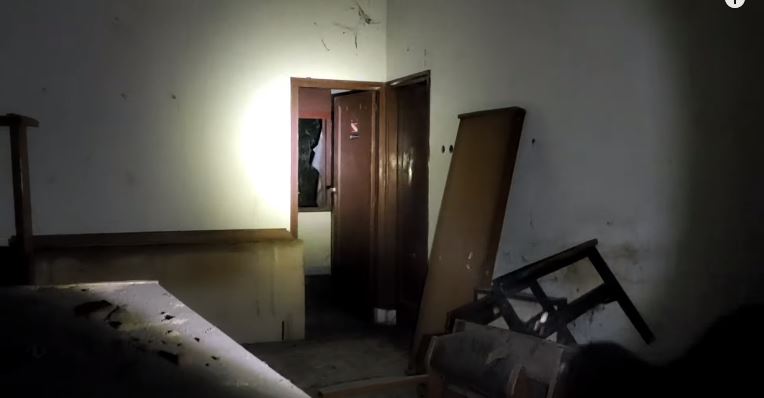 rumah bekas syuting warkop © YouTube rumah bekas syuting warkop © YouTube