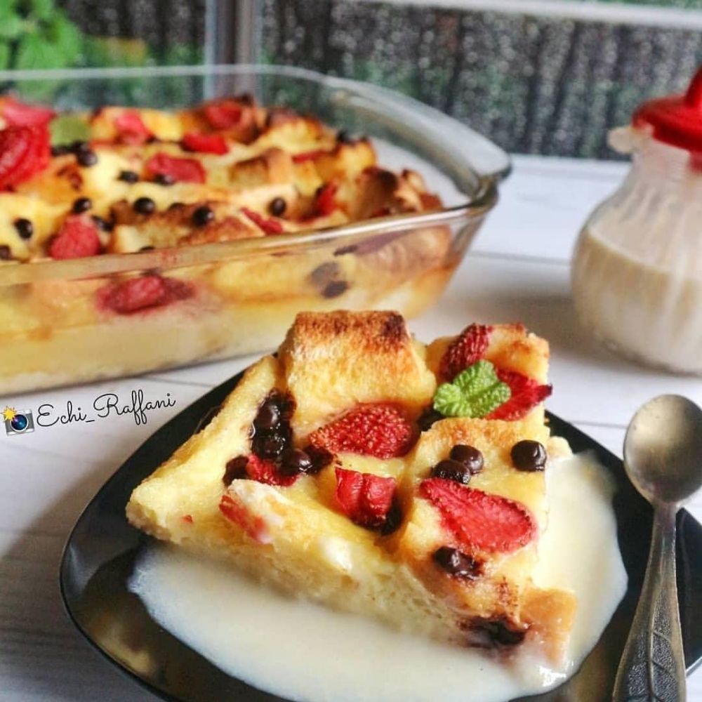 25 Cara membuat puding roti, enak, lembut, dan sederhana