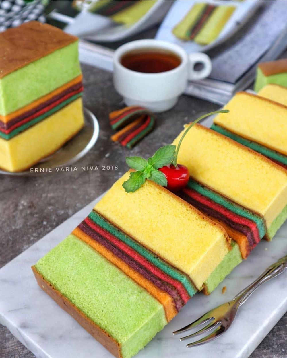 21 Resep kue lapis paling enak dan mudah dibuat