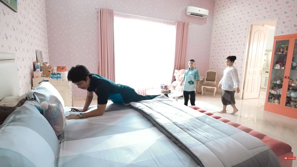 potret rumah krisdayanti mewah © berbagai sumber