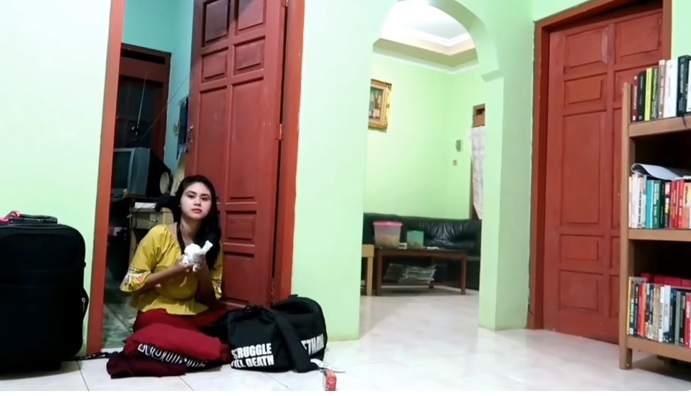 rumah furry setya di kampung © YouTube