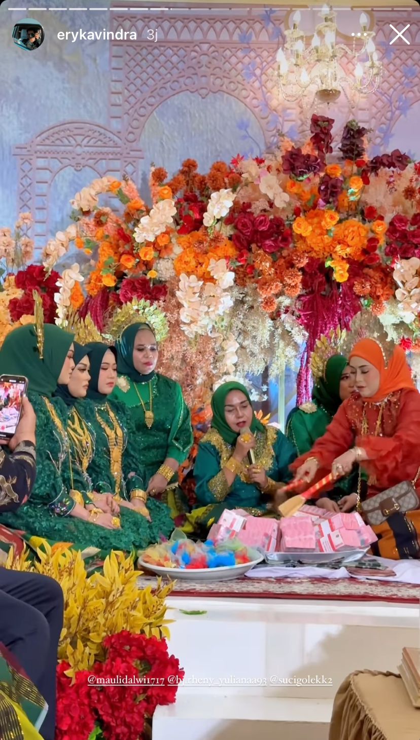 momen hantaran uang panai putri da © berbagai sumber momen hantaran uang panai putri da © berbagai sumber