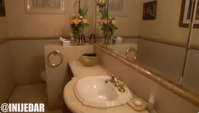 potret rumah mewah nia ramadhani © YouTube potret rumah mewah nia ramadhani © YouTube