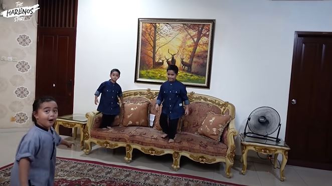 rumah dude harlino © Berbagai sumber