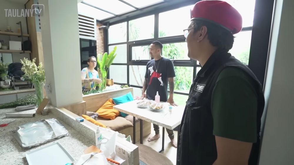 dapur rumah Tora Sudiro © 2024 brilio.net