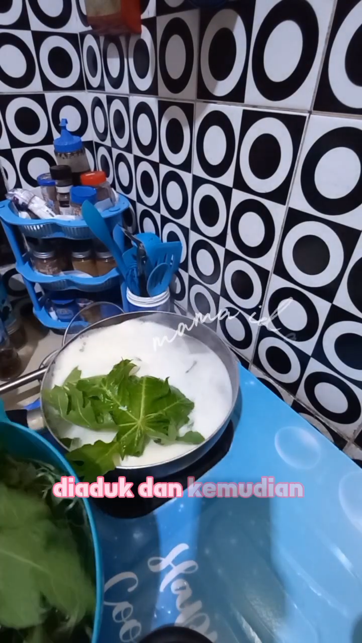 Tanpa direbus tanah liat, ini trik ampuh hilangkan rasa pahit daun pepaya pakai 1 ampas dapur