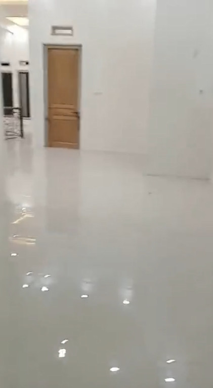 Tasya Rosmala rumah mepet sawah © berbagai sumber