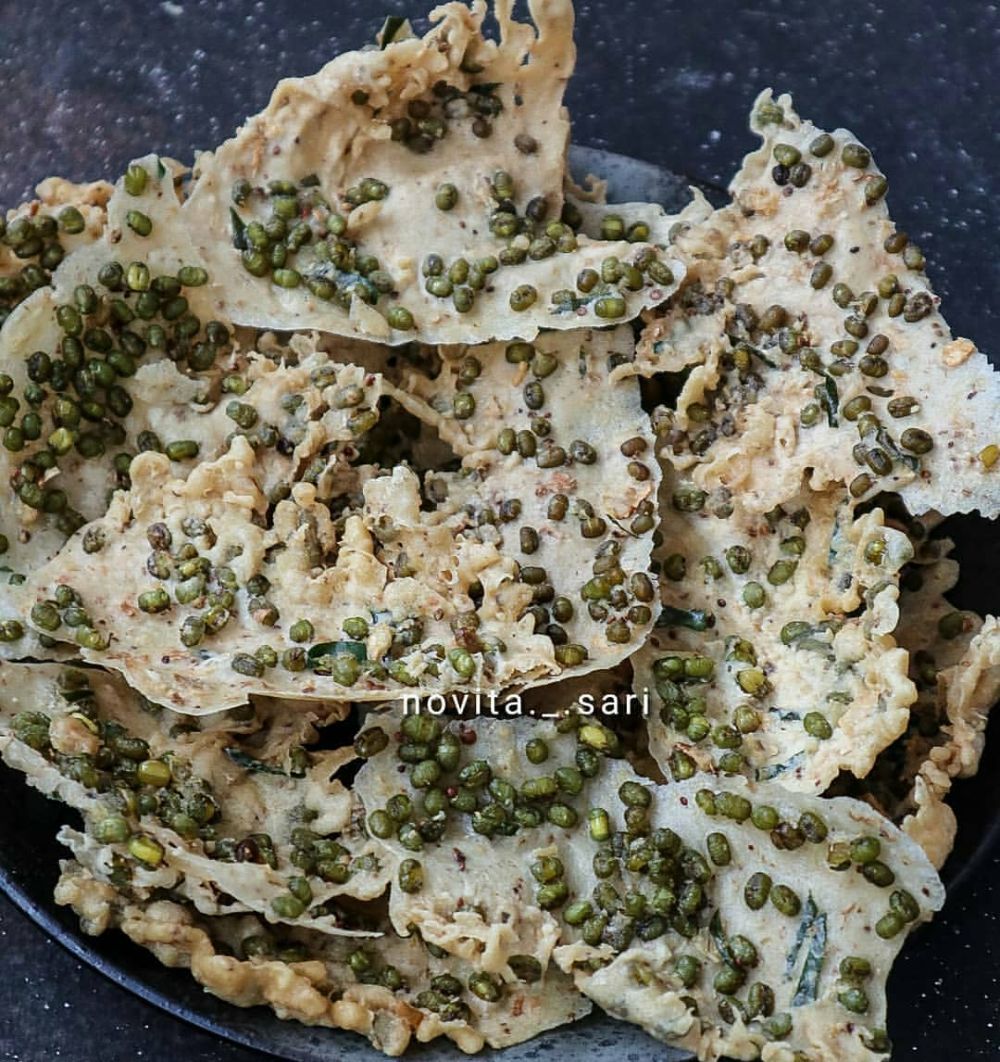 31 Cara membuat peyek kacang, enak, gurih, dan bikin nagih