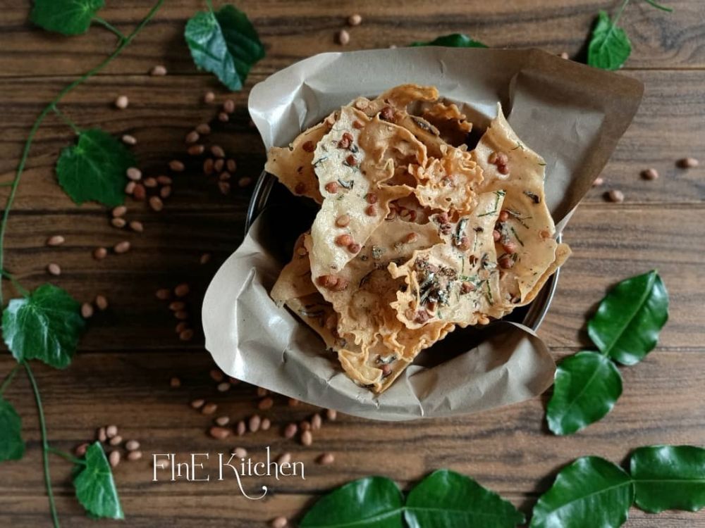 31 Cara membuat peyek kacang, enak, gurih, dan bikin nagih