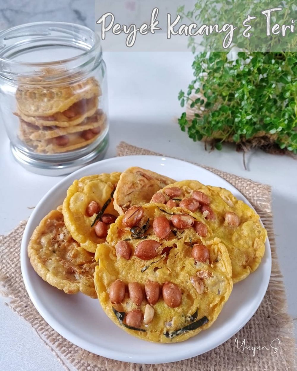 31 Cara membuat peyek kacang, enak, gurih, dan bikin nagih