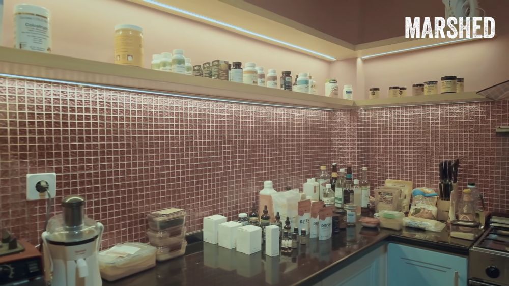 dapur rumah marshanda estetik ala kafe western © 2024 brilio.net