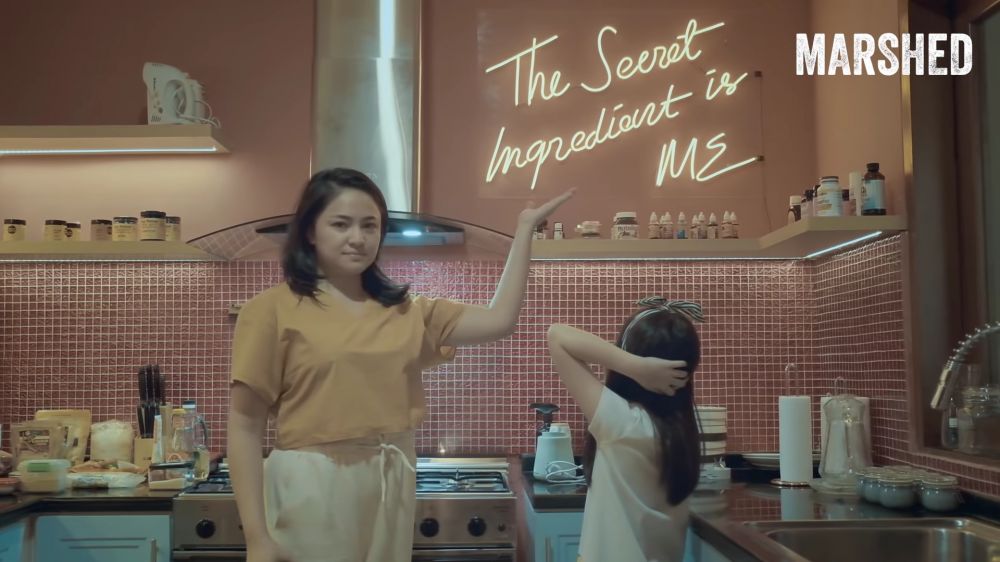 dapur rumah marshanda estetik ala kafe western © 2024 brilio.net